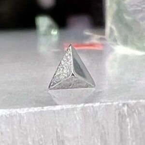 Pupil Hall white gold threadless press fit piercing jewelry